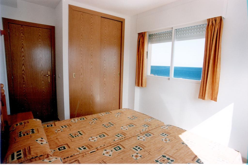 Apartamentos Turisticos Biarritz - Bloque I กันดิอา ภายนอก รูปภาพ