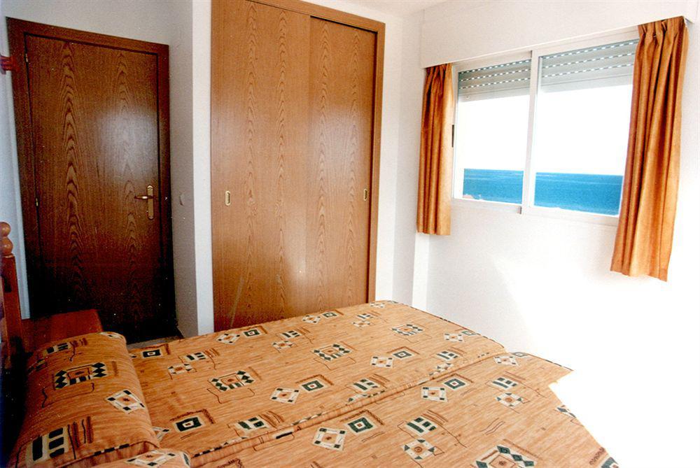 Apartamentos Turisticos Biarritz - Bloque I กันดิอา ภายนอก รูปภาพ