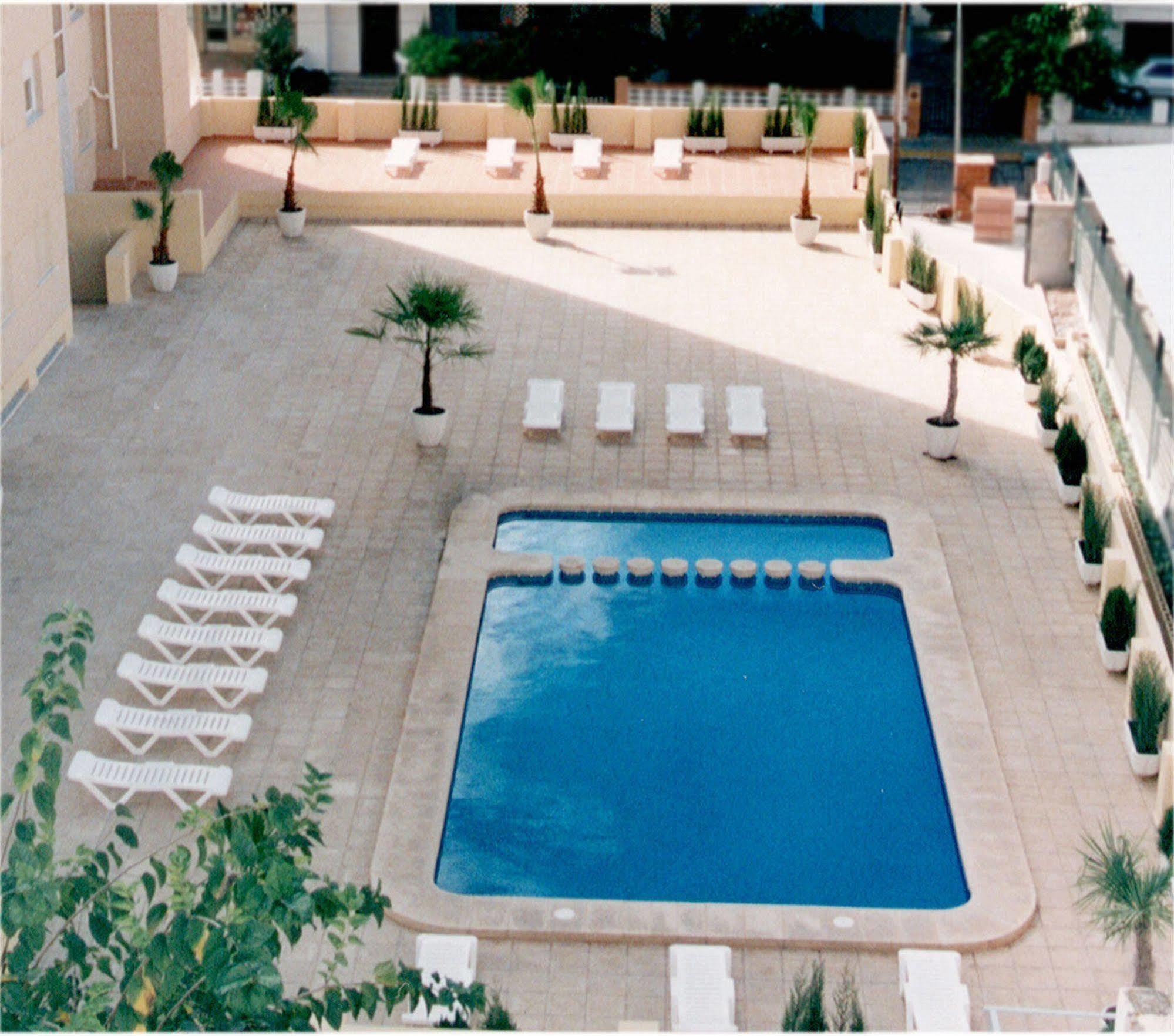 Apartamentos Turisticos Biarritz - Bloque I กันดิอา ภายนอก รูปภาพ